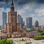 City Center & Old Town Cozy Flat #Smart Tv #Fast Wi-Fi #Metro