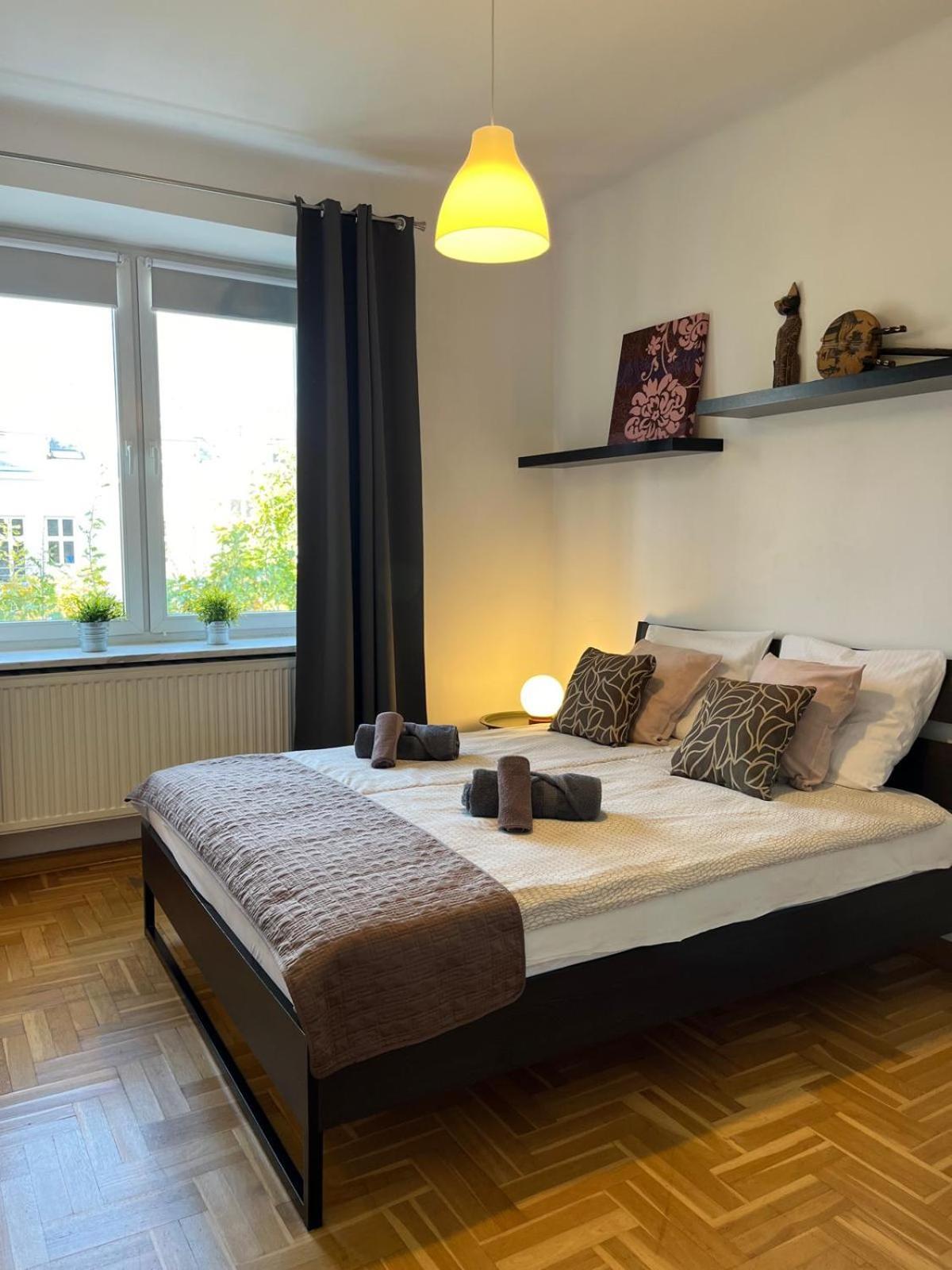 Center & Old Town Cozy Flat #smart Tv #fast Wi-fi #metro Appartement