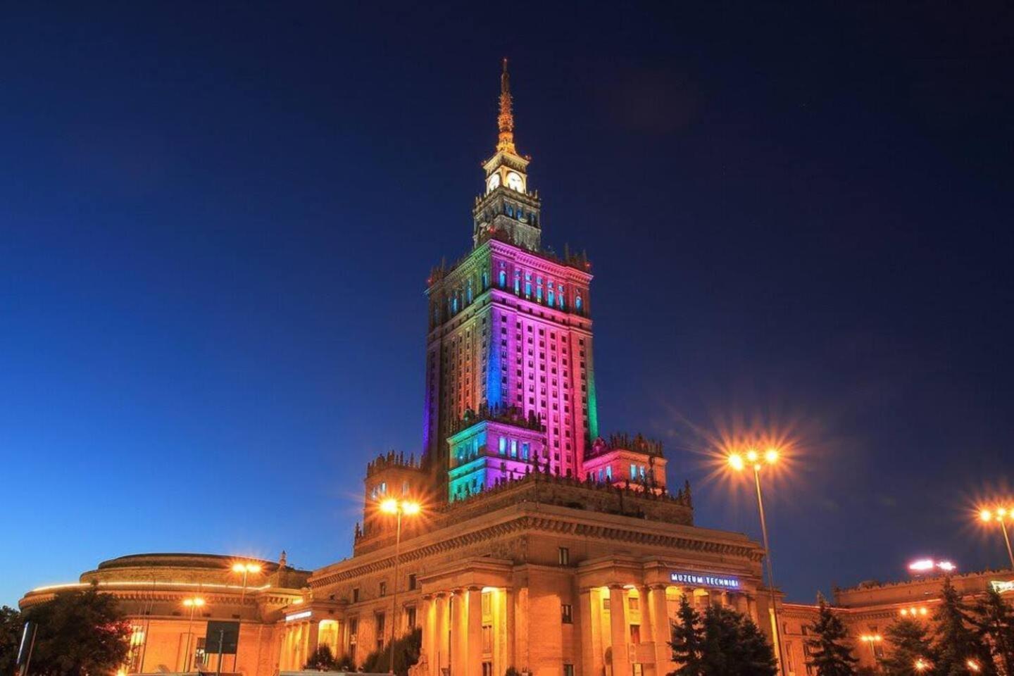 Center & Old Town Cozy Flat #smart Tv #fast Wi-fi #metro * Warszawa